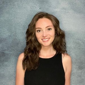 Meet your Posher, Halie